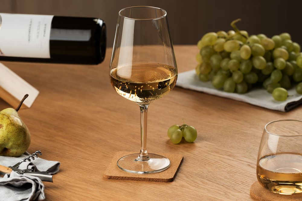 НАБОР ИЗ 4 КОСТЕРОВ SUBERIC, КВАДРАТ Набор из 4 костеров SUBERIC, квадрат