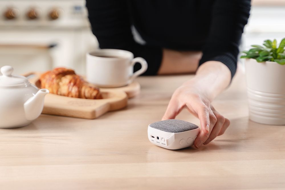 БЕСПРОВОДНАЯ КОЛОНКА CHUBBY, БЕЛАЯ Беспроводная колонка CHUBBY, белая