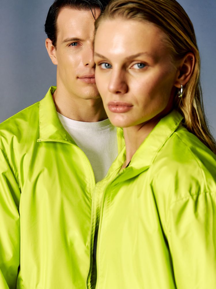 ВЕТРОВКА KIVACH, ЗЕЛЕНОЕ ЯБЛОКО, РАЗМЕР S Ветровка KIVACH, зеленое яблоко, размер S