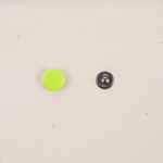 Кнопка CLAVIS, M, желтый неон