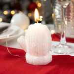 Свеча KNITEAM, варежка, белая