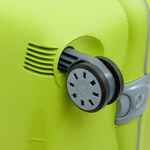 Чемодан LIGHT LTD EDITION M, зеленый