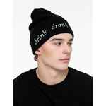Шапка с вышивкой DRUNK, черная