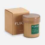 Ароматическая свеча FLIKKA, сосна и кипарис, бежевая