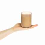 Ароматическая свеча FLIKKA, сосна и кипарис, бежевая