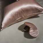 Маска для сна ESSENTIAL, розовая (пыльная роза)