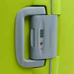 Чемодан LIGHT LTD EDITION L, зеленый