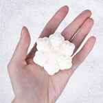 Свеча SNOWLIGHT 3, белая, 6 см